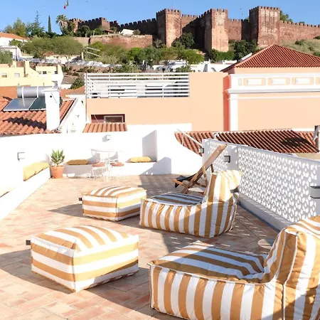 Casa Amendoeiras